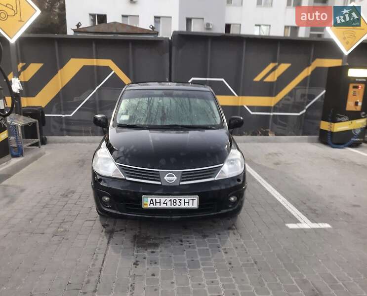 Седан Nissan TIIDA 2008 в Харкові