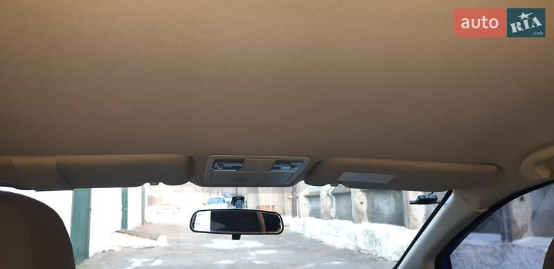 Хетчбек Nissan TIIDA 2008 в Вінниці