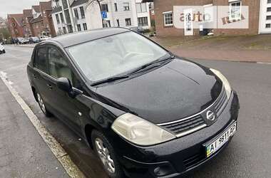 Седан Nissan TIIDA 2007 в Львове