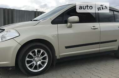 Хетчбек Nissan TIIDA 2008 в Самборі