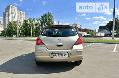 Хетчбек Nissan TIIDA 2012 в Києві