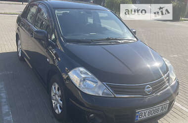 Седан Nissan TIIDA 2011 в Хмельницькому