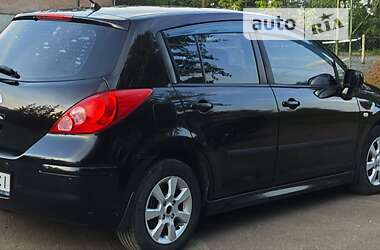 Хэтчбек Nissan TIIDA 2011 в Трускавце