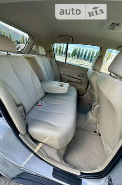 Хетчбек Nissan TIIDA 2012 в 