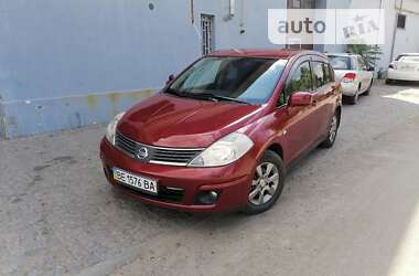 Хетчбек Nissan TIIDA 2008 в Миколаєві