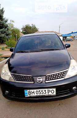 Хэтчбек Nissan TIIDA 2008 в Веселинове