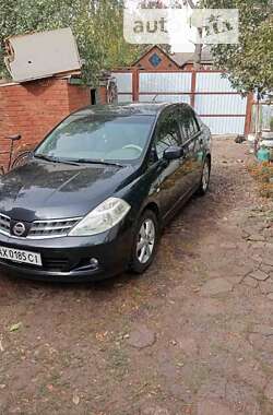 Седан Nissan TIIDA 2008 в Валках