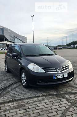 Хетчбек Nissan TIIDA 2010 в Львові