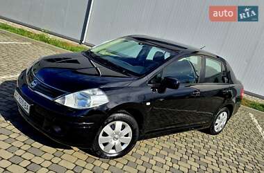 Седан Nissan TIIDA 2010 в Івано-Франківську