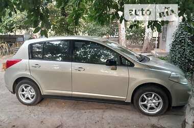 Хетчбек Nissan TIIDA 2007 в Роздільній