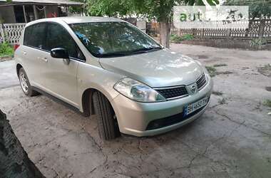 Хетчбек Nissan TIIDA 2007 в Роздільній