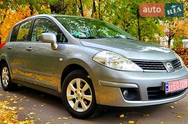 Хетчбек Nissan TIIDA 2007 в Дніпрі