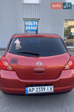 Хэтчбек Nissan TIIDA 2008 в Запорожье