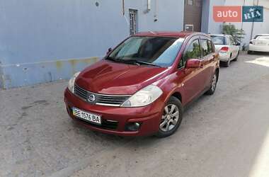 Хэтчбек Nissan TIIDA 2008 в Николаеве