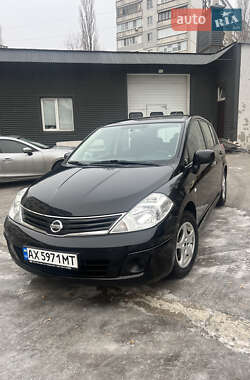 Хетчбек Nissan TIIDA 2011 в Харкові