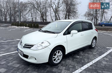 Хетчбек Nissan TIIDA 2012 в Вінниці