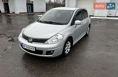 Хэтчбек Nissan TIIDA 2011 в Чугуеве