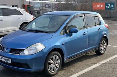 Хэтчбек Nissan TIIDA 2007 в Киеве