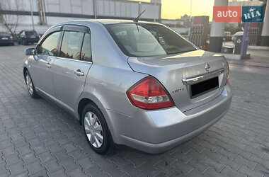 Седан Nissan TIIDA 2008 в Одессе