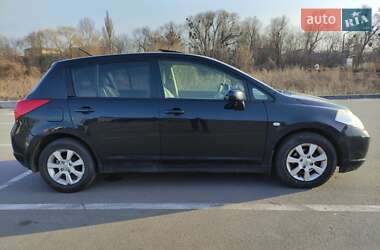 Хетчбек Nissan TIIDA 2007 в Ірпені