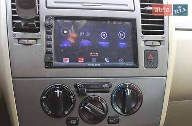 Седан Nissan TIIDA 2008 в 
