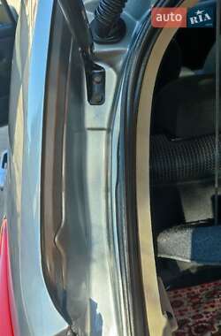 Хетчбек Nissan TIIDA 2011 в 