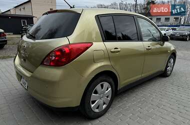 Хетчбек Nissan TIIDA 2008 в 