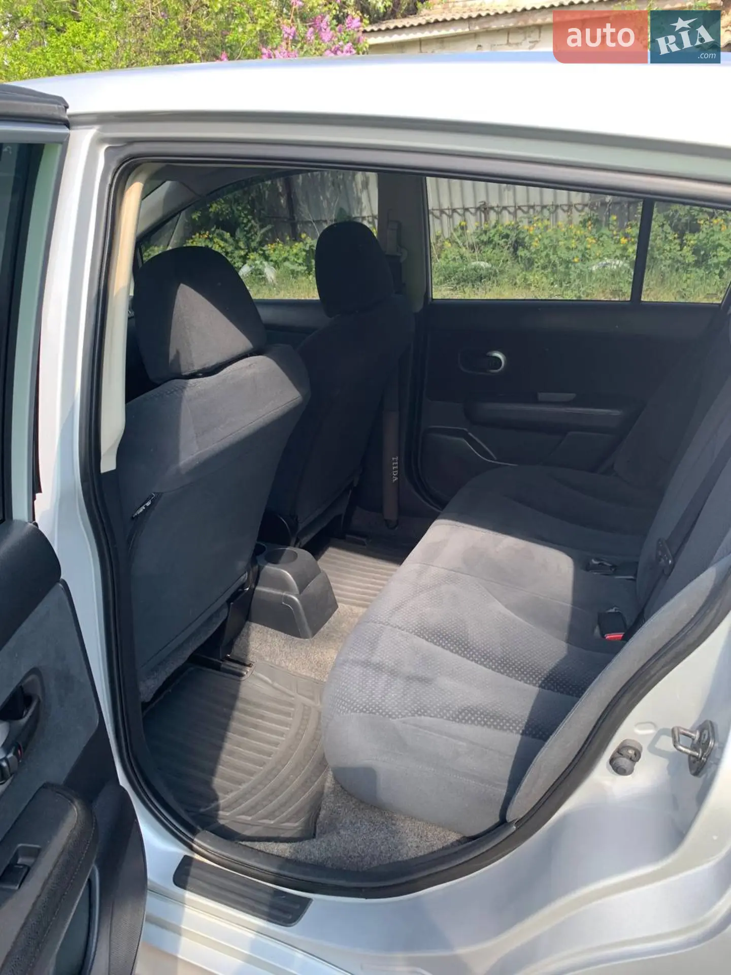 2010 Nissan Tiida - мініатюра 20