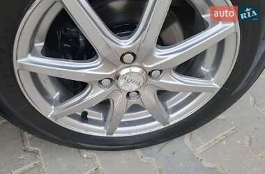 Хэтчбек Nissan TIIDA 2012 в 