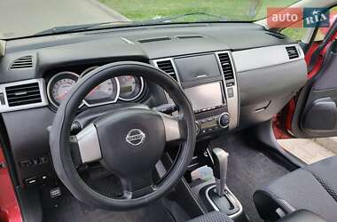Хэтчбек Nissan TIIDA 2012 в 