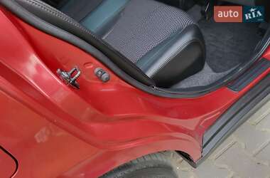 Хэтчбек Nissan TIIDA 2012 в 