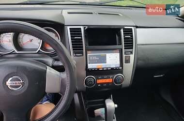 Хэтчбек Nissan TIIDA 2012 в 