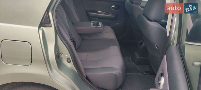 Седан Nissan TIIDA 2008 в Житомире