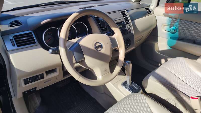 Седан Nissan TIIDA 2008 в Києві