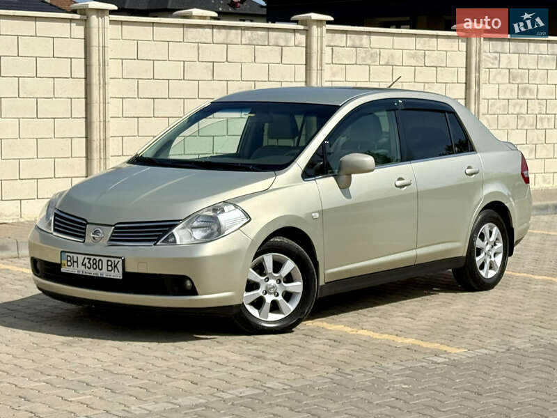 Седан Nissan TIIDA 2007 в Одесі