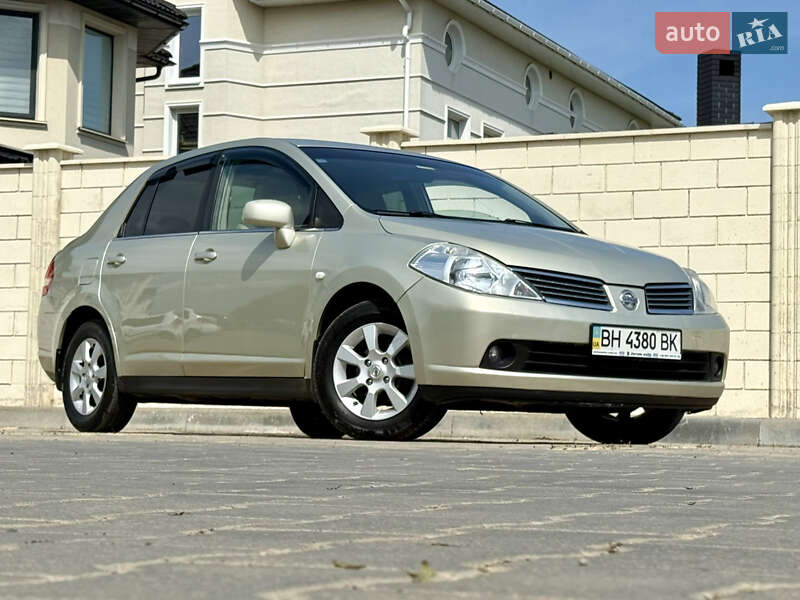Седан Nissan TIIDA 2007 в Одесі