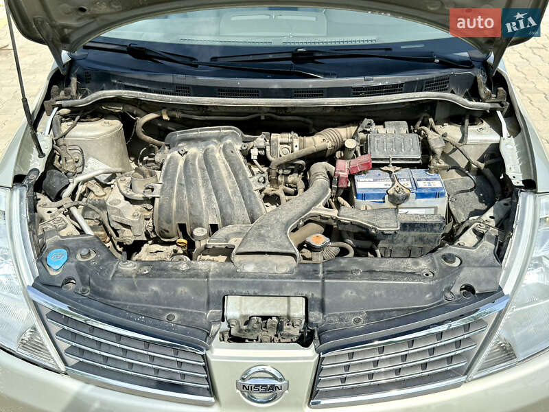 Седан Nissan TIIDA 2007 в Одесі