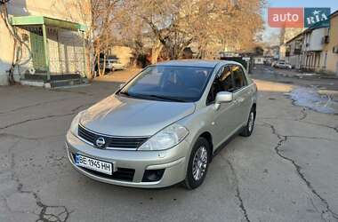Седан Nissan TIIDA 2008 в 