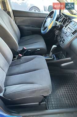 Хетчбек Nissan TIIDA 2008 в 