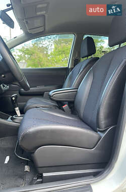 Хетчбек Nissan TIIDA 2011 в 