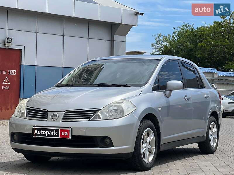 Седан Nissan TIIDA 2006 в 