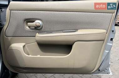 Седан Nissan TIIDA 2006 в 