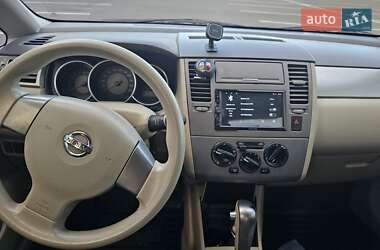 Хетчбек Nissan TIIDA 2006 в 