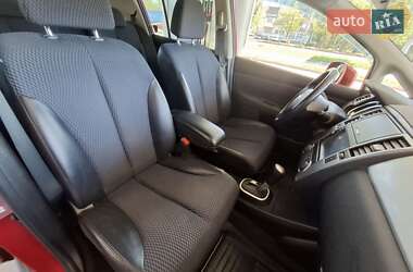 Хетчбек Nissan TIIDA 2010 в 