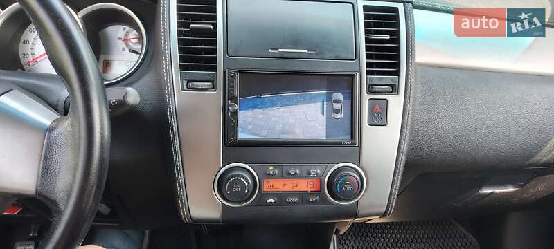 Хэтчбек Nissan TIIDA 2011 в Броварах