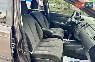 Хэтчбек Nissan TIIDA 2008 в 