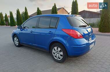 Хетчбек Nissan TIIDA 2007 в 