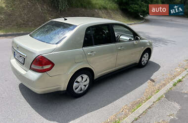 Седан Nissan TIIDA 2008 в Києві