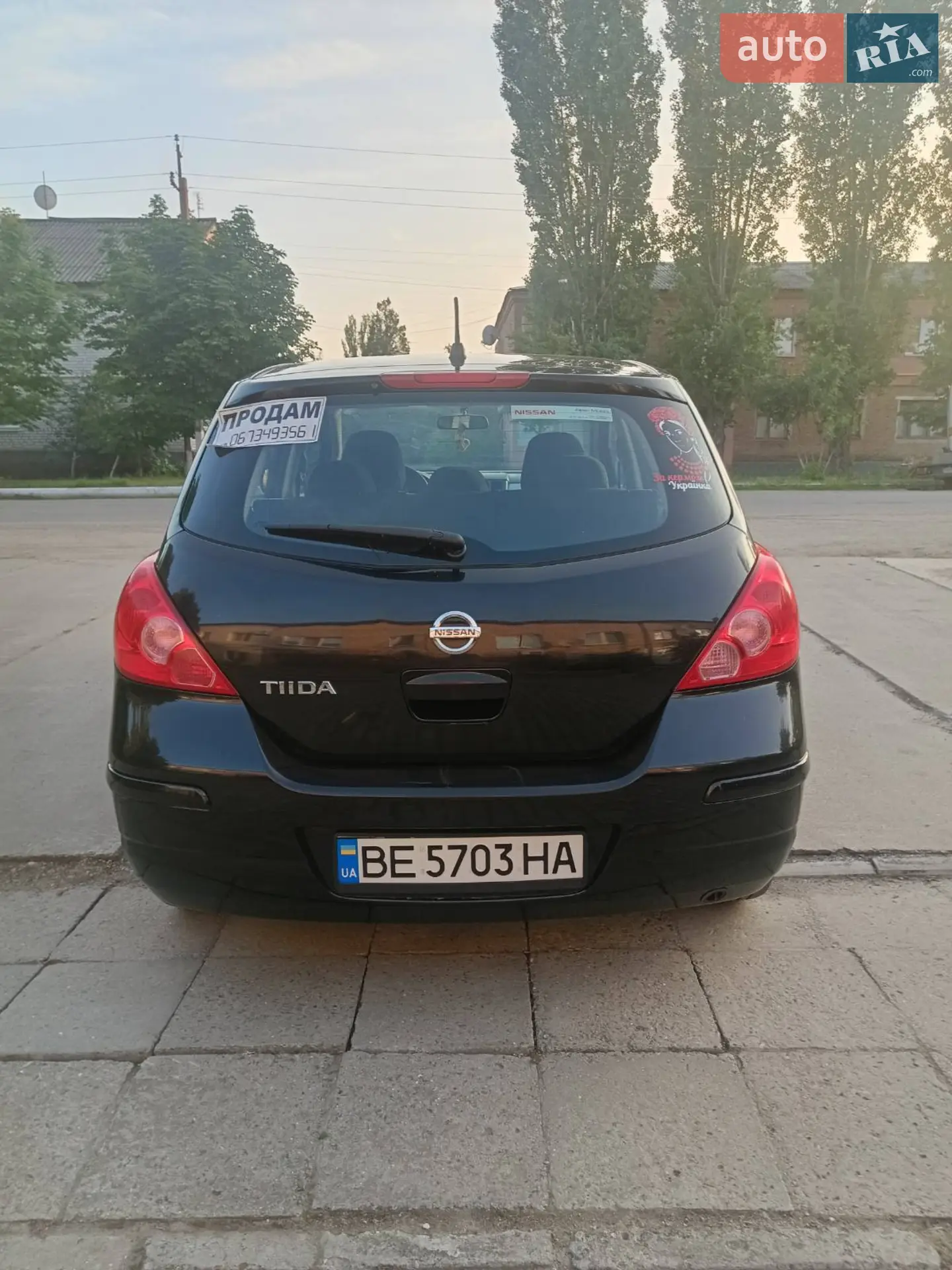 2010 Nissan Tiida - мініатюра 10