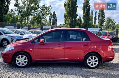 Седан Nissan TIIDA 2008 в 
